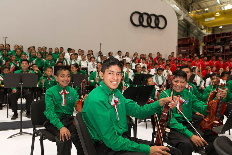 Das Audi-Orchester sorgte für die musikalische Umrahmung der Eröffnungsfeier. Das Projekt richtet sich an Kinder und Jugendliche aus der Region im Alter von sieben bis 17 Jahren. (Audi)