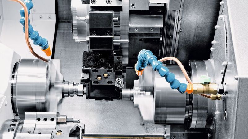 Principe de fonctionnement de l'usinage superposé avec le Nakamura- Tome SC-100X². (Source : Walter Meier)