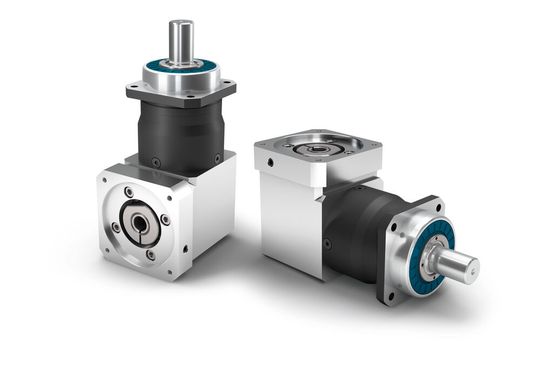 Das WPLHE verfügt sowohl über die Verzahnung eines bewährten Economy-Getriebes als auch über eine hoch performante Abtriebslagerung mit vorgespannten Kegelrollenlager.(Bild:  Neugart)