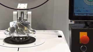 Mit der Vertikalauswuchtmaschine Virio 5SC lassen sich Rotoren bis 5 kg Gewicht auswuchten. (Stefanie Michel)