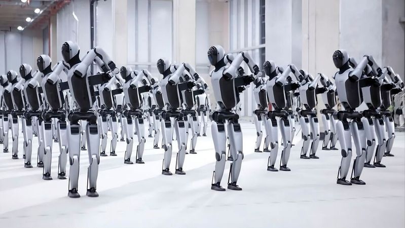 Roboter bauen Roboter: In der neuen Ubtech-Fabrik übernehmen automatisierte Systeme selbst Teile der Materialversorgung und Logistik für die Produktion humanoider Roboter.(Bild:  Ubtech)