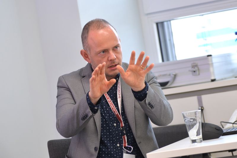 Laut Alexander Hummelt von Contentpepper sind Kampagnen mit mehr als drei digitalen Känlen bis zu 300 Prozent erfolgreicher. (marconomy © Johannes Untch)