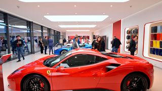 Maranello Motors hat in Köln einen neuen Ferrari-Showroom eröffnet. (Foto: Maranello Motors)