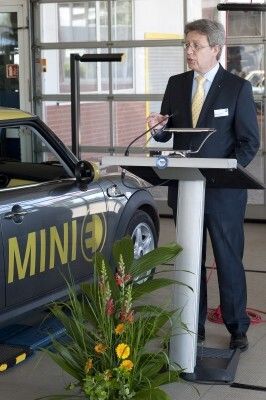 Wolfgang Eichler, Mitglied der Geschäftsleitung TÜV SÜD Auto Service GmbH: 
