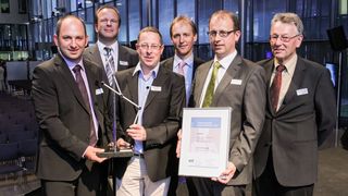 Preisträger Flextronics und Projektpartner Industrie Informatik freuen sich über den Gewinn des Logistikpreises. (Bild: Flextronics)