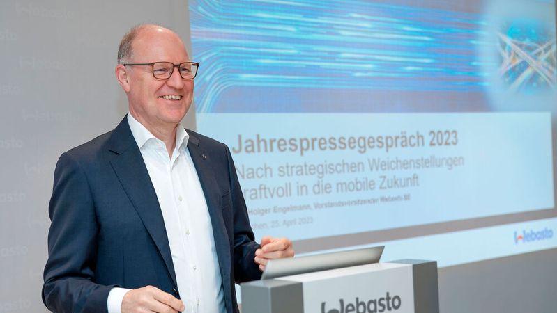 Webasto-CEO Holger Engelmann freut sich über eine gute Auftragslage. Die Prognose für 2023 indes bleibt schwierig. 