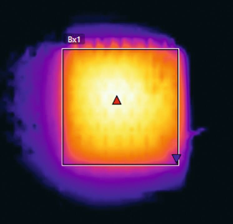 Bild 1: Die Infrarotaufnahme zeigt deutlich, dass die Temperatur auf der Oberfläche eines IGBTs nicht homogen ist.
