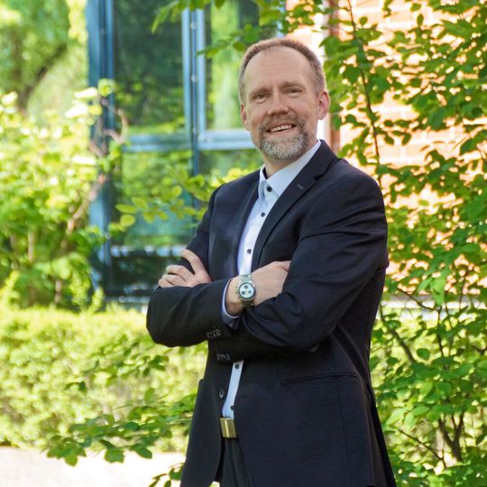 Mario Dikty ist neuer Geschäftsführer bei Schwedes + Schulze Schüttguttechnik. Mario Dikty ist neuer Geschäftsführer bei Schwedes + Schulze Schüttguttechnik.