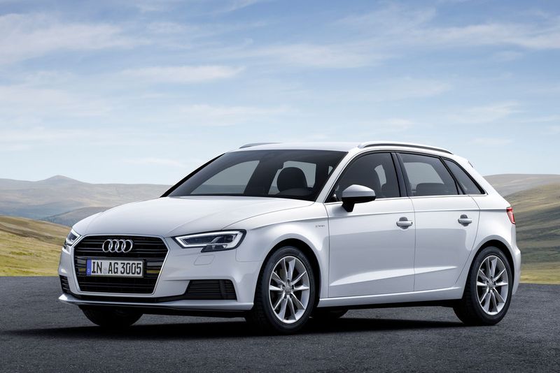 Beginnt man bei A wie Audi, gehört natürlich der A3 Sportback dazu. Seine Eckdaten: 1,4 Liter, 81 kW/110 PS – Max. Drehmoment: 200 Nm – Tanks: 14,4 kg CNG, 50 Liter Benzin – kombinierter NEFZ-Verbrauch: 3,6 kg/100 km – CO2-Emissionen (mit CNG): 98 g/km. (Bild: AUDI AG)