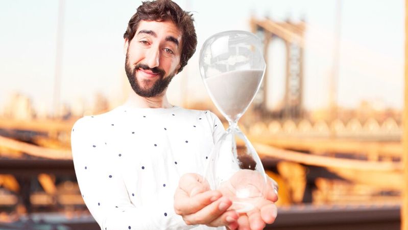 Befristete Arbeitsverhältnisse unterliegen besonderen Regelungen.(Bild:  freepik.com)