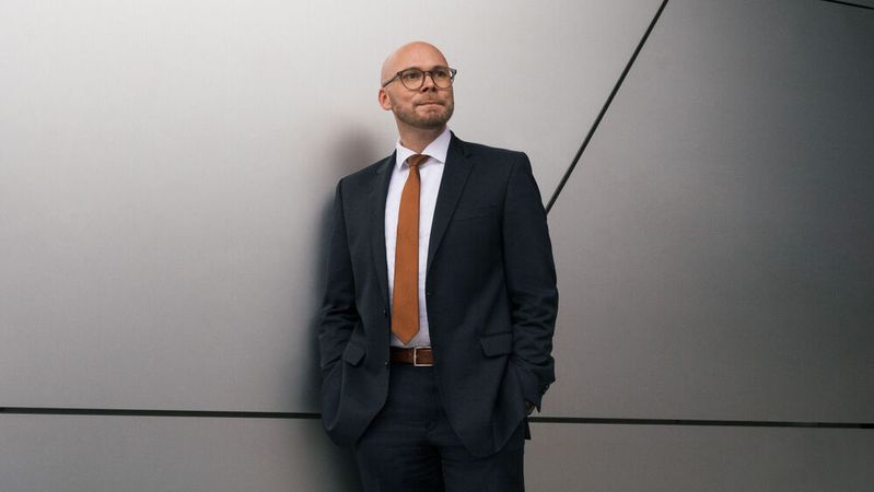 Hofft auf den „gebotenen Weitblick“: Bayerns Staatsminister für Digitales, Dr. Fabian Mehring.(Bild: ©  StMD)