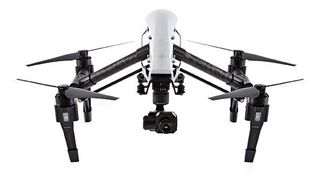 Die Zenmuse XT wird über sämtliche Vorzüge der branchenführenden Kamerabild-Stabilisierungstechnologie von DJI verfügen und in die FLIR Tau 2 Wärmebildkamera integriert werden. (Bild: Flir)