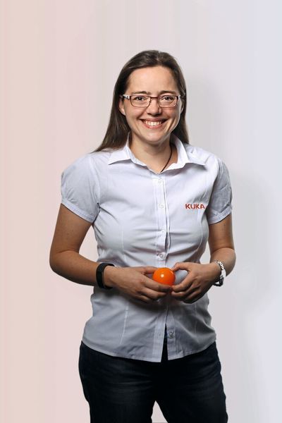 Wie lässt sich Industrial Usability im eigenen Unternehmen verankern? Jessica Rademacher, Head of User Experience im Bereich Forschung und Entwicklung bei der Kuka AG, erzählt von ihren Erfahrngen mit Chancen und Hürden direkt aus der Praxis.  (Kuka AG)