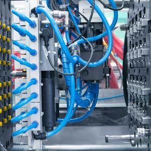 Die Sensoren und Systeme, die Kistler im Portfolio hat, tragen maßgeblich zur Qualitätssicherung und Prozessoptimierung beim Spritzgießen und anderen Fertigungsverfahren bei, wie es heißt.