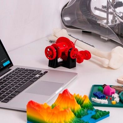 Zur Formnext wird das Frankfurter Messegelände wieder zur internationalen Leistungsschau der aktuellen Lösungen entlang der gesamten Prozesskette des industriellen 3D-Drucks. (Bild: frei lizenziert)