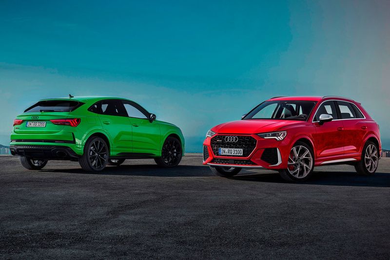 Der Audi RS Q3 (rechts) bekommt einen RS Q3 Sportback an die Seite. (Audi)