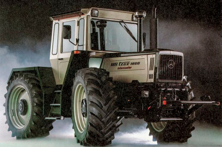 Mit sinkenden Absatzzahlen des Unimogs in der Landwirtschaft verlor Mercedes-Benz Marktanteile im Schleppersegment. Auch wurde der Unimog in manchen Exportländern nicht als Ackerschlepper anerkannt und als Lkw besteuert. Dem wollte der Konzern mit dem MB-trac entgegen steuern. (Bild: Daimler AG)