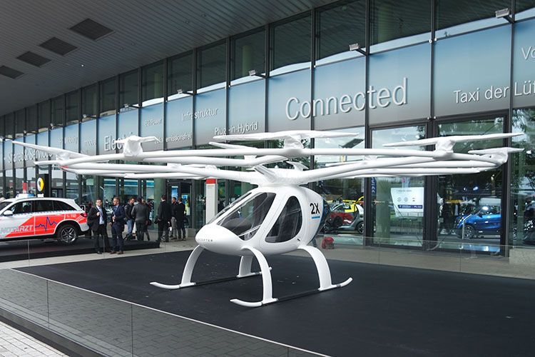 Insgesamt 18 Rotoren heben den 2X samt Insassen in die Lüfte. (SP-X/Mario Hommen)