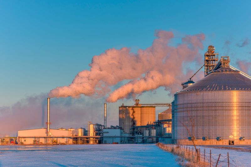 The MOU strengthens a decades-long strategic partnership between Exxon Mobil and Pertamina, and has the objective of advancing Indonesia’s net-zero ambitions. (©photogrfx - stock.adobe.com)