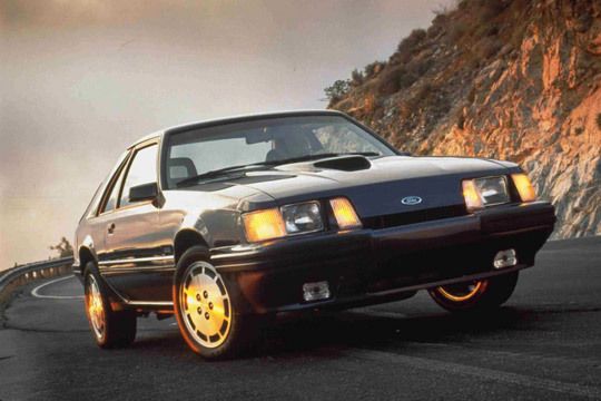 Nachdem Ford immer wieder neue, veränderte Versionen des Mustang I aufgelegt hatte, folgte 1973 die zweite Generation und bereits 1979 die dritte (Foto). (Archiv: Vogel Business Media)