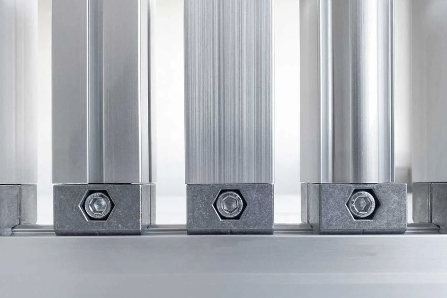 aluminium-vierkant-profile-40x40-ueberblick-beewatec (BeeWaTec AG)