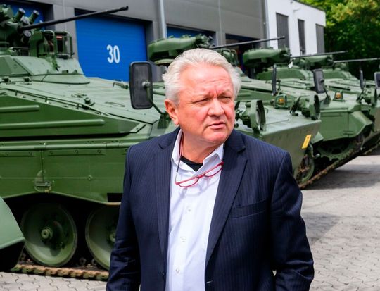Rheinmetall CEO Armin Papperger (archive photo) spoke at the Hannover Messe, which included the topic of armaments for the first time. In his opinion, orders can go through the roof. The German armaments industry could cover this if necessary.(Source:  van Heevel)