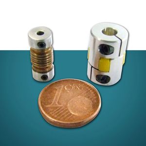 Winzige Kraftpakete – die Miniaturmetallbalg- (l.) und Elastomerkupplungen (r.) von KBK 