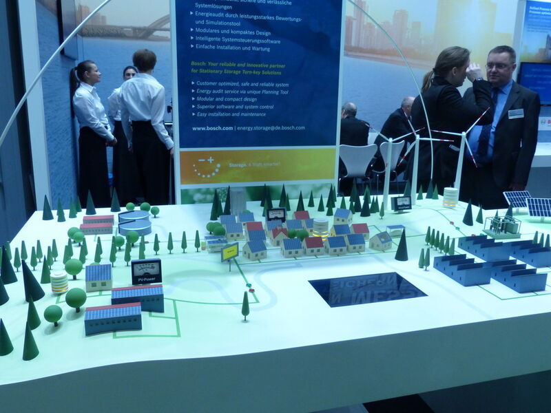 Insgesamt 120 Unternehmen informierten die Besucher über den Bereich Smart Energy. (Bild: VBM)