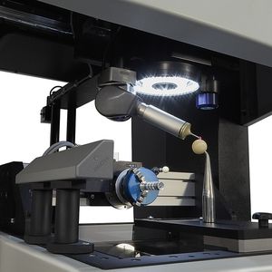 The design involves two vertical Z-axes that can be moved independently of one another.