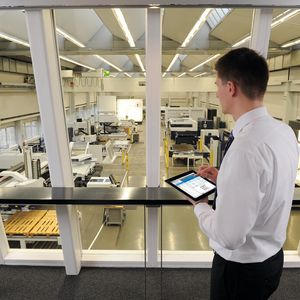 «TruTops Fab»-App: Über das iPad können Produktionsleiter oder Geschäftsführer von überall auf der Welt ihre Produktion überwachen.