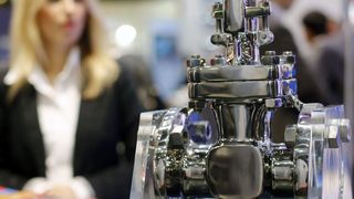 Die Armaturenbranche sucht händeringend nach jungen Ingenieurinnen und Ingenieuren. Die Armaturenhersteller müssen sich Strategien zur Nachwuchsakquise einfallen lassen. (Bilder: Messe Duesseldorf / ctillmann)