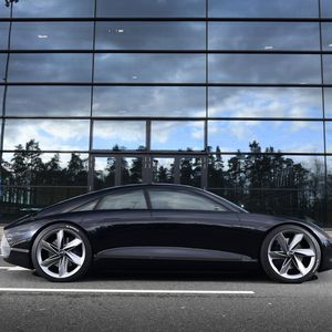 Das Konzeptfahrzeug von Hyundai ähnelt dem Audi TT und dem Porsche-Design.(Bild:  Christian Bittmann)