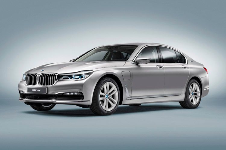 Auch der BMW 7er kann künftig auf Elektro-Unterstützung zählen. (Foto: BMW)