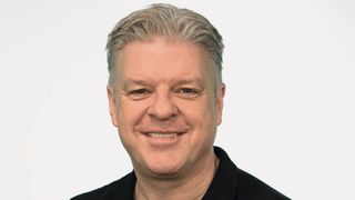 Fordert eine Lobby für Halbleiter für Industrieelektronik: Dirk Stans, Geschäftsführender Gesellschafter von Eurocircuits und Vorsitzender der Fachgruppe Industrie Elektronik im niederländischen FHI-Verband der Technologiebranchen.     (Bild: Eurocircuits)