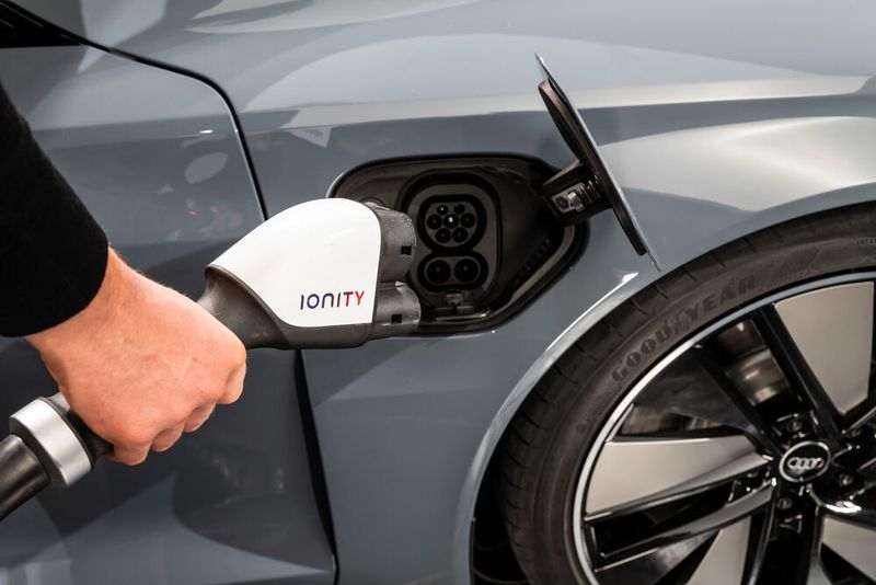 Audi e-Tron GT.