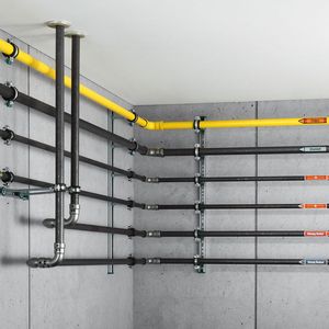 Mit den gelb markierten Megapress G-Verbindern hält die „kalte“ Pressverbindungstechnik für dickwandige Stahlrohre jetzt auch in Erd- und Flüssiggas-Installationen Einzug.