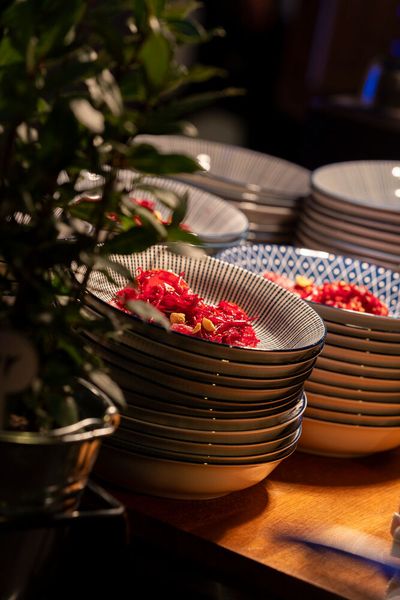 Auch das Kulinarische kam natürlich nicht zu kurz und es wurde ordentlich aufgetischt. (Bild: Vogel Communications Group / Human)