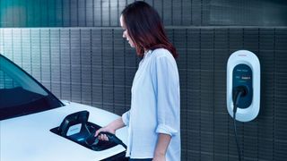 Im Fördertopf für private Ladestationen waren insgesamt 800 Millionen Euro, das Programm wurde zwei Mal aufgestockt - zuletzt im Juli.  (Bild: Honda)