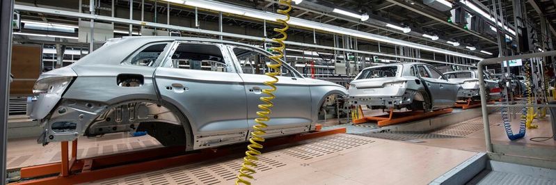 The automotive industry is suffering the consequences of the COVID-19 pandemic, as its demand for semiconductors cannot be met due to production disruptions. The automotive industry is suffering the consequences of the COVID-19 pandemic, as its demand for semiconductors cannot be met due to production disruptions.