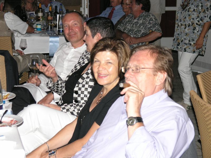 Gemütliches Beisammensein am Abend (Archiv: Vogel Business Media)