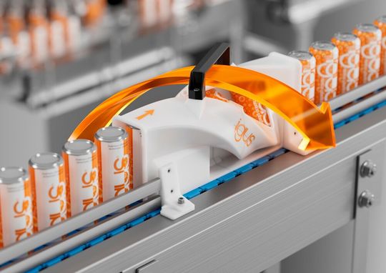 Was man hier sieht, bringt der Verpackungsindustrie sowohl Zeit- als auch Kostenvorteile. Es handelt sich um einen sehr robusten Produktwender aus Hochleistungs-Kunststoff, den Igus additiv fertigen kann. Er stelle herkömmliche Systeme gleich mehrfach in den Schatten ...(Bild:  Igus)