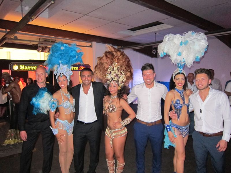 Was wollen die BAB-Jungs noch mehr (v. l.): Olaf Biemelt, Murat Arpaci, Andreas und Tobias Bajohr              (Bild: IT-BUSINESS)