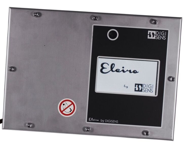Der Eleiro Auswerterechner in Schutzart IP68 wird am Fahrzeugchassis montiert. (Digi Sens AG, Murten)