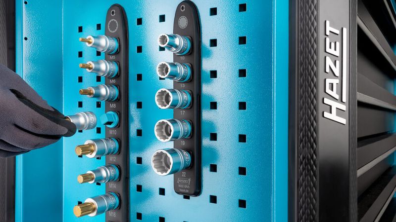 So sind diverse Steckschlüsseleinsätze überall dort griffbereit, wo sie häufig gebraucht werden. (Bild: Hazet)