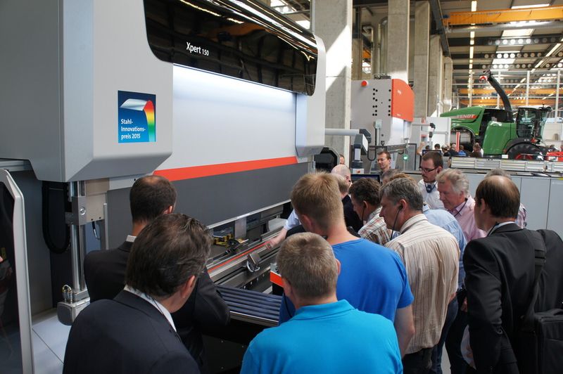 Impressionen von der Inhouse-Messe bei Bystronic. (Bild: Meister)