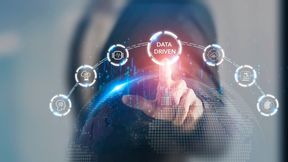 Von der Ressourcenzuteilung bis zur Finanzverwaltung gestalten KI-Agenten die Zukunft der Unternehmensplanung und optimieren die Zusammenarbeit zwischen Mensch und Maschine. (Bild: © Parradee - stock.adobe.com)