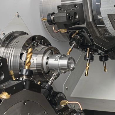 Die Miyano BNE-65 ATC ist die erste Kurzdrehmaschine, die mit dem innovativen Werkzeugwechselsystem ausgerüstet ist. Bis zu 24 Werkzeuge können in der ATC-Einheit bevorratet und bei Bedarf automatisch eingewechselt werden. (Bild: Citizen Machinery Europe GmbH)