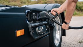 E-Lkw sind laut eines Berichts oft günstiger im Unterhalt als Diesel-Lkw. (Bild: Daimler Truck)