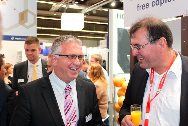 Unter allen sechs Shortlist-Platzierten wurden am 23. November 2016 auf der SPS IPC Drives in Nürnberg die zwei besten Automatisierungs-Apps mit dem automation app award von elektrotechnik gekürt. (elekrotechnik)