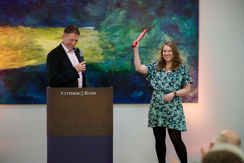 Impressionen vom ELEKTRONIKPRAXIS Frühlingsfest 2023 im Ketterer Kunst mit der Verabschiedung von Johann Wiesböck.  (Bild: © EYE AM CHRIS)